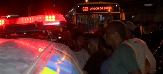 Dois homicídios registrados em uma noite no Vasco da Gama - TV Jornal
